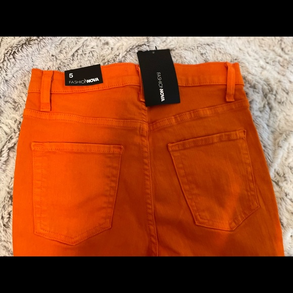 Fashion Nova ripped Flare/wide leg Jeans - Picture 7 of 8